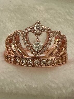 Beautiful Sterling Silver Rose Gold Plated Cz Diadema Crown Ring Size 7.5